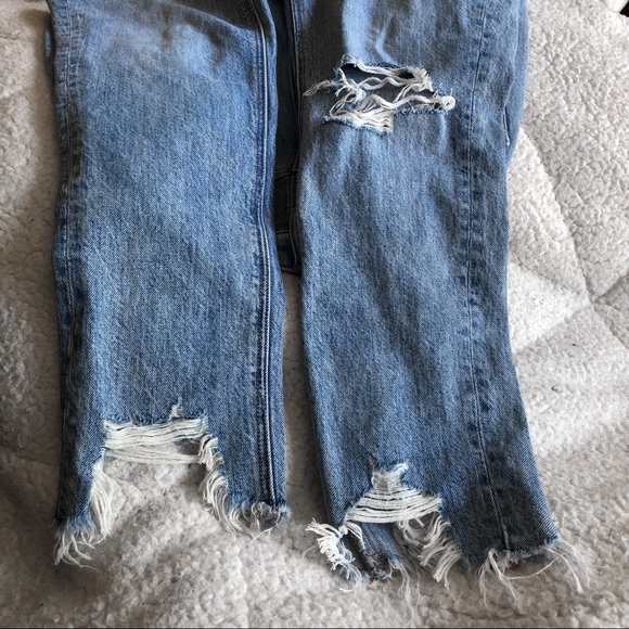 AE ripped highest waist mom jeans - Picture 5 of 9